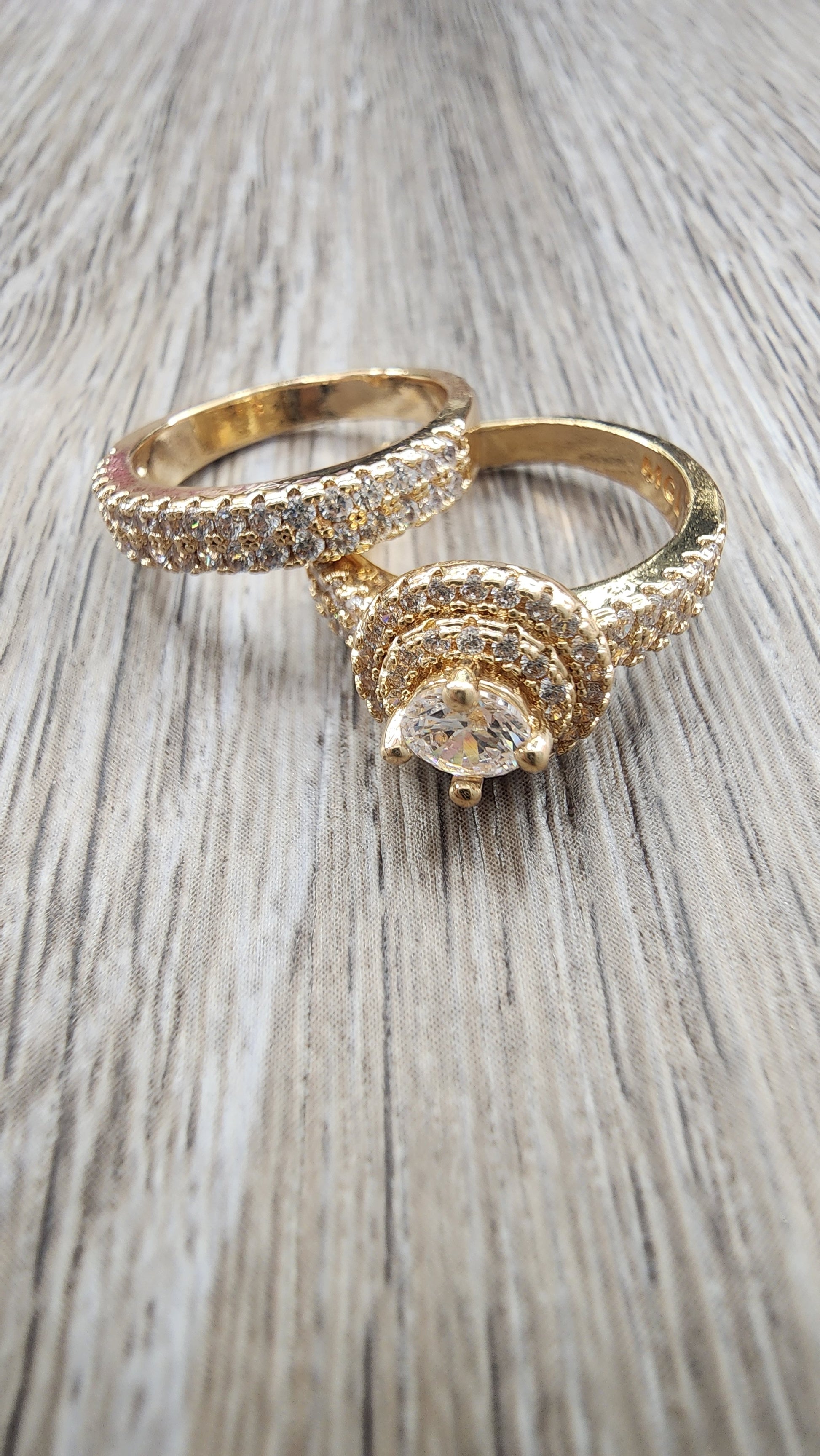 Anillo Matrimonio size (Oro Laminado)