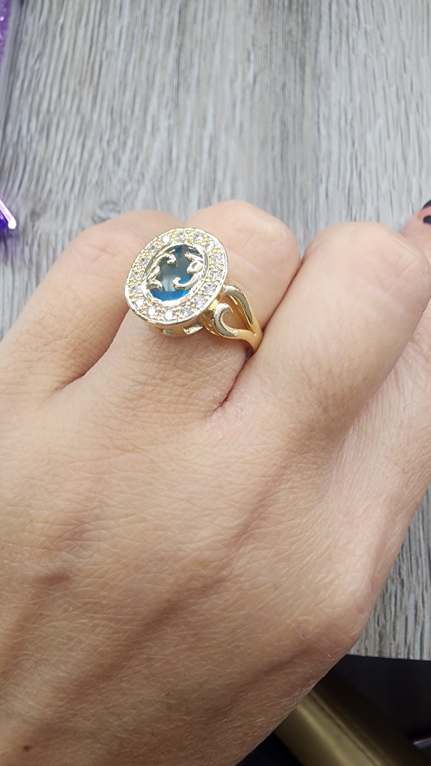 Aqua Ring size 8 (Oro Laminado)