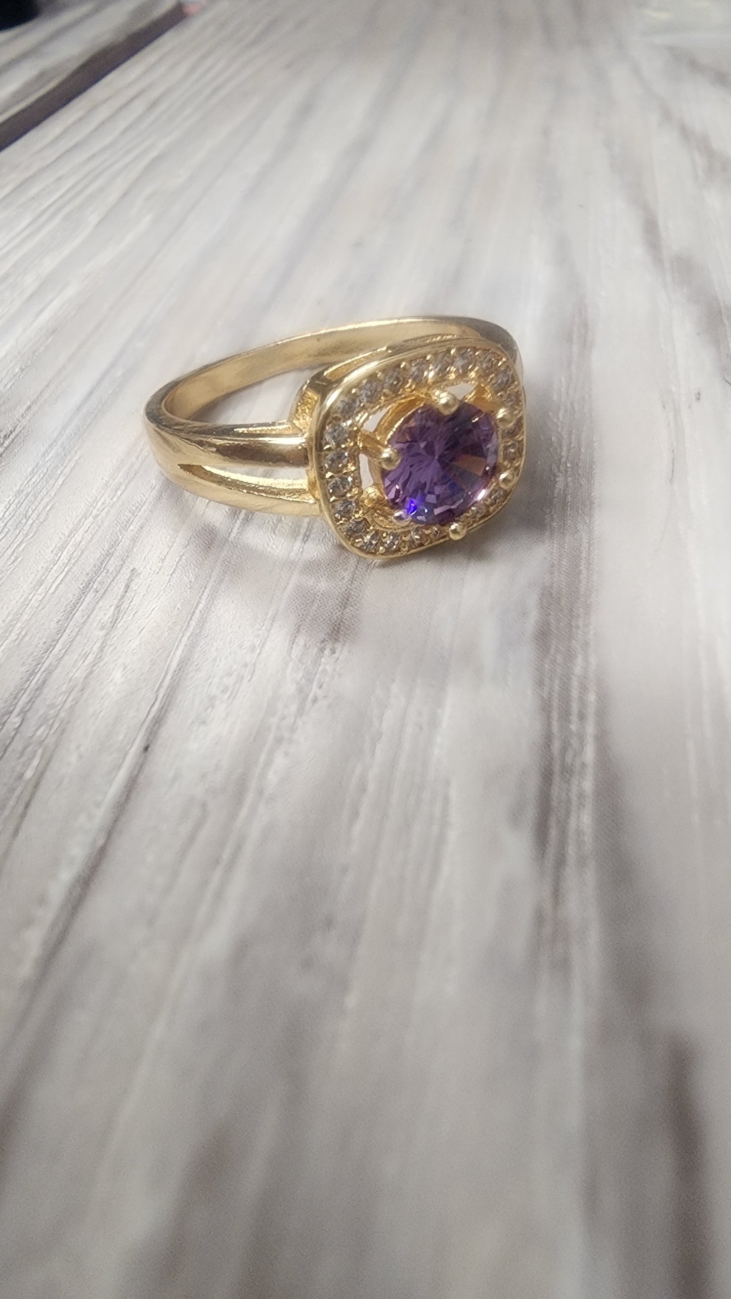 Purple Ring size 7.5 (Oro Laminado XP)