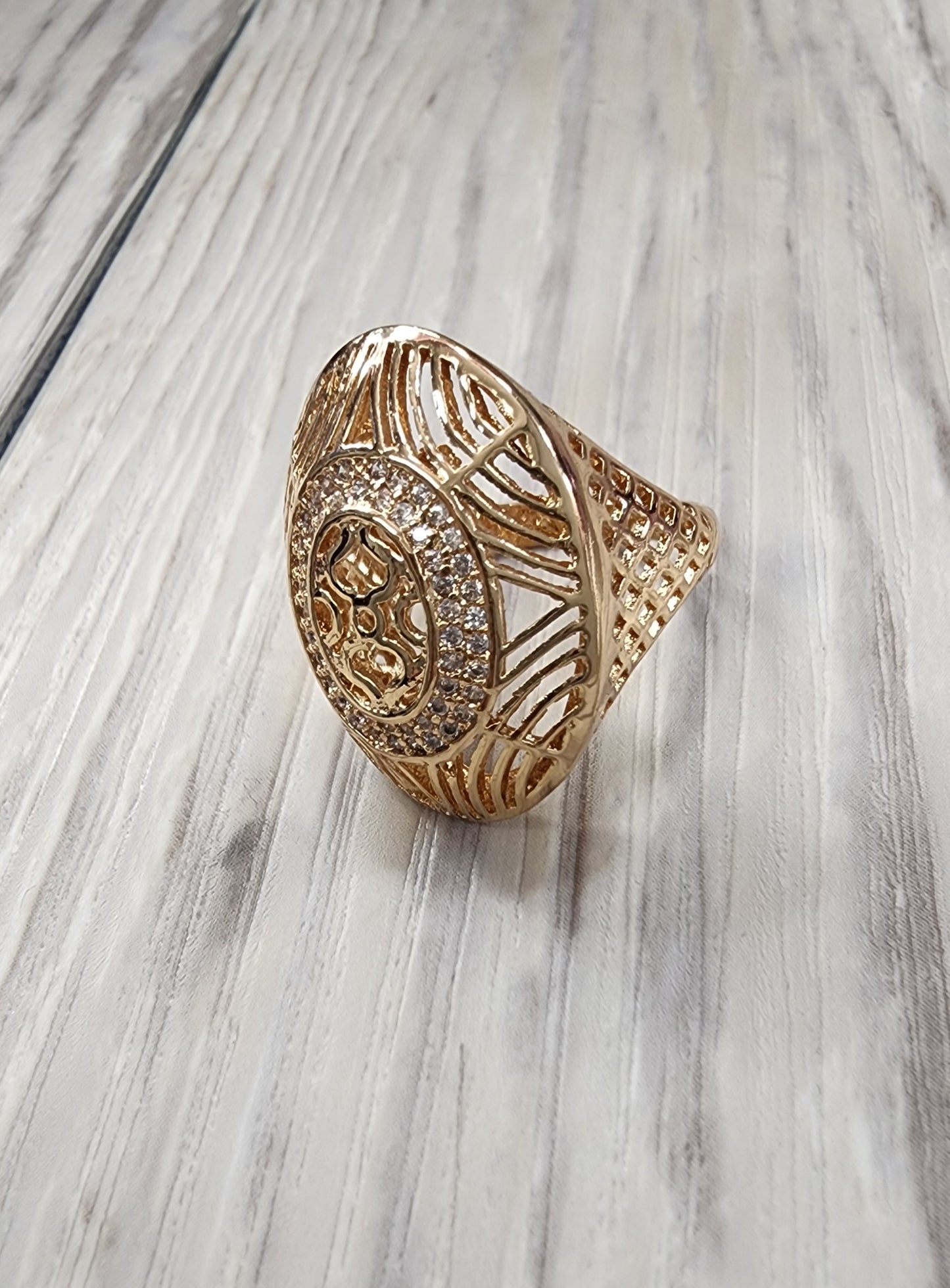 Oval Ring size 7 (Oro Laminado)